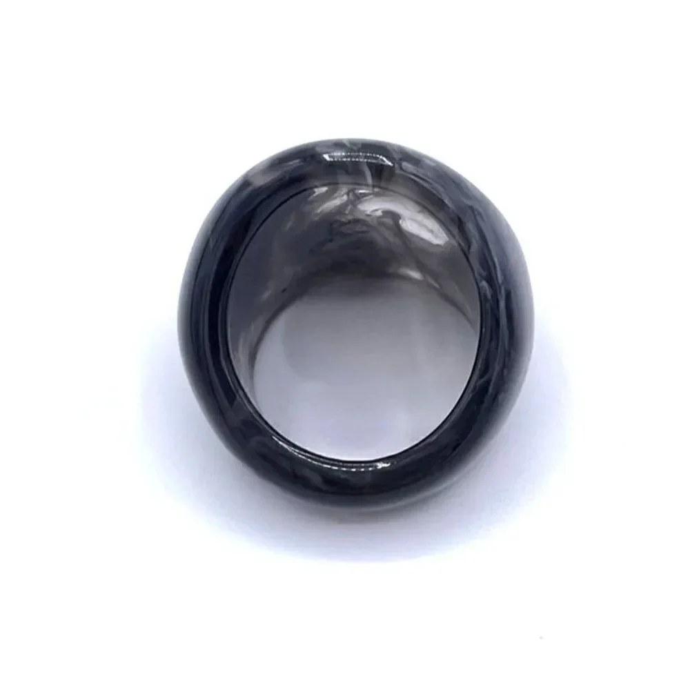 Black with Light Gray Swirl Acrylic Geometric Chunky Statement Ring Size 8.5